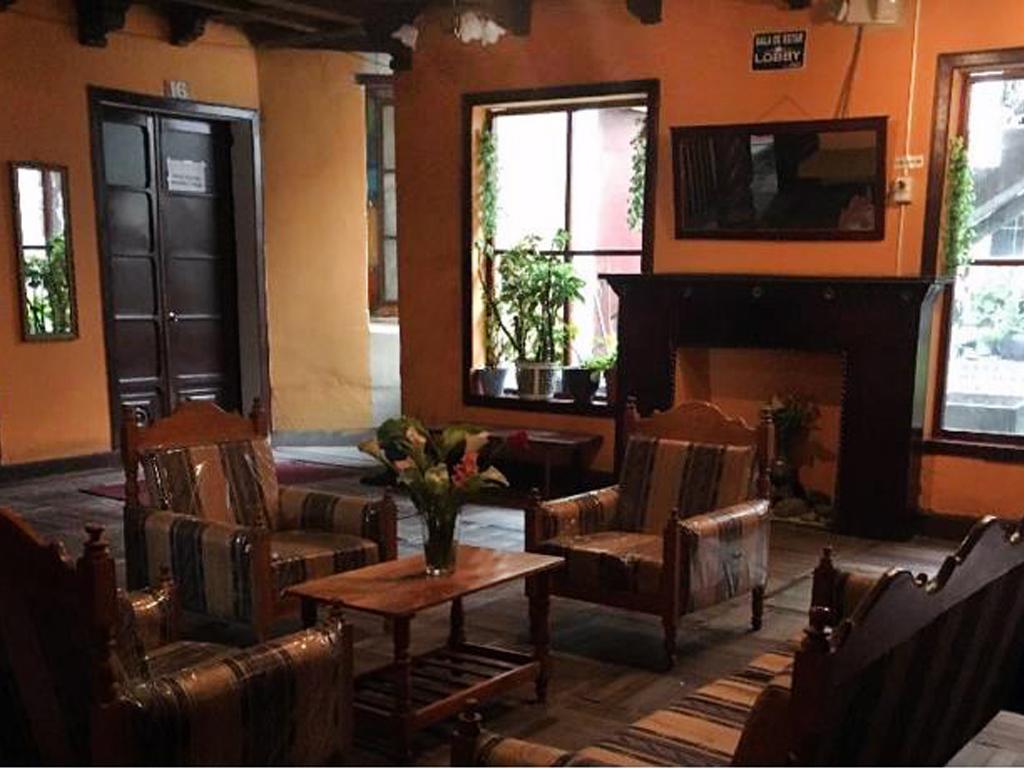 קיטו Hostal La Chorrera מראה חיצוני תמונה
