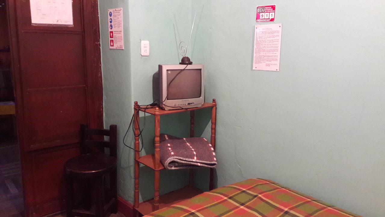 קיטו Hostal La Chorrera מראה חיצוני תמונה